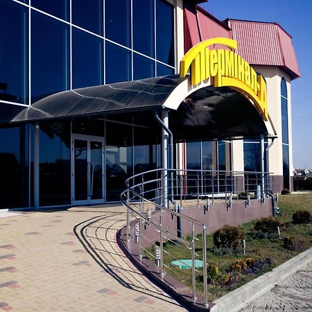 Terminal-A Hotel Ryasne-Ruske Extérieur photo